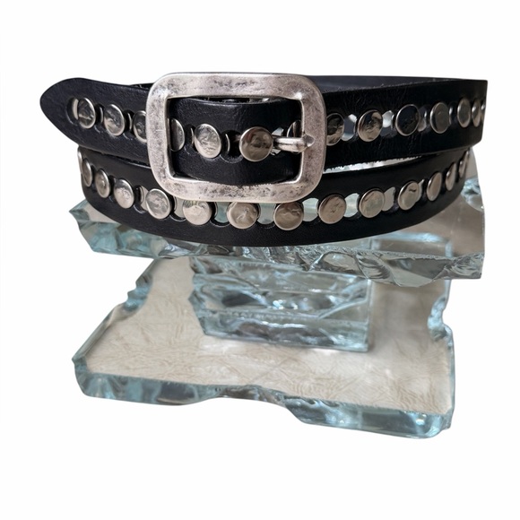 Gorgeous Suzi Roher Black Leather Belt with Silver-tone Buckle, Small Plus - 46” - Picture 1 of 10